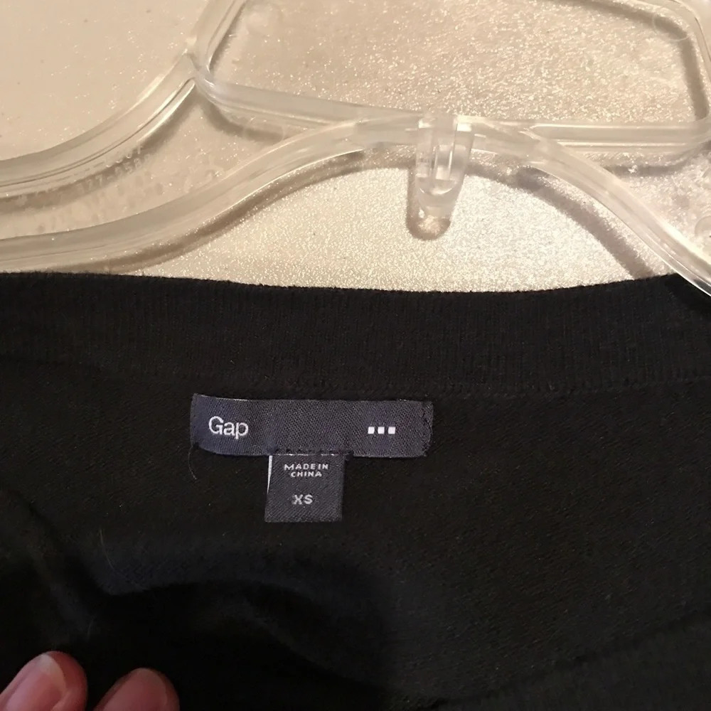 Gap Black 3/4 Sleeve Sweater Adult XS - Picture 2 of 4